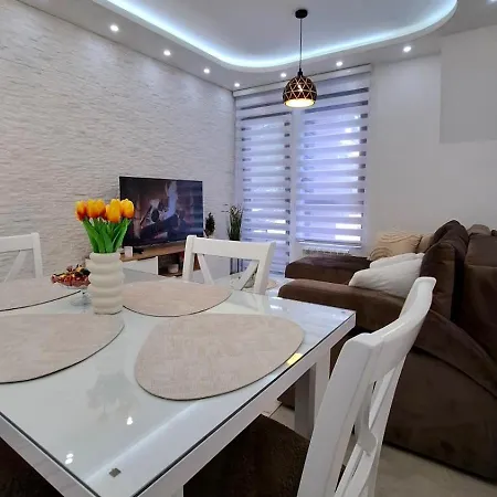 Divcibarski Izvor 12 شقة